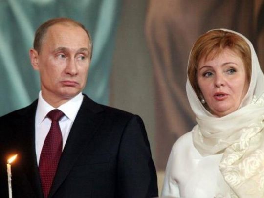 Колишня дружина путіна заробляє на безгрошів’ї росіян, — ЗМІ