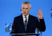 НАТО обещает «необратимый путь» к членству Украины