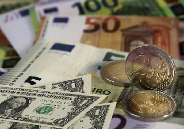 Курс валют в Украине 14 мая 2025: сколько стоит доллар и евро