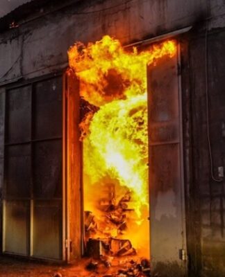 Масштабный пожар в Одесском районе: горел рынок «7-й километр»