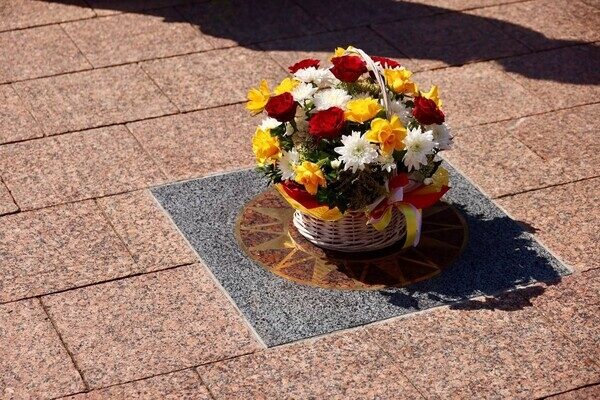 В Одессе открыли новое имя на Аллее звезд: почтили художника В Одессе открыли новое имя на Аллее звезд: почтили художника