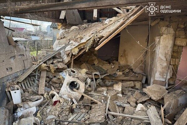 В Одесском районе взорвался бойлер в доме: есть разрушения В Одесском районе взорвался бойлер в доме: есть разрушения
