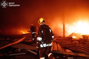 Загорелся промышленный объект: последствия ночной атаки БпЛА на Одессу