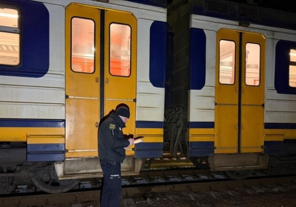 В Одессе на железной дороге погибла 14-летняя девочка: подробности трагедии В Одессе на железной дороге погибла 14-летняя девочка: подробности трагедии