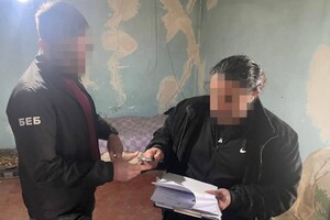 В Одессе двух иностранцев будут судить за сбыт фальшивой валюты В Одессе двух иностранцев будут судить за сбыт фальшивой валюты