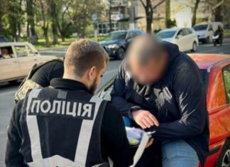 Или плати, или в штурмовики: в Одессе военный требовал деньги за службу в тылу