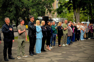 В честь погибших детей: в Одессе заложили яблоневый "Сад памяти" В честь погибших детей: в Одессе заложили яблоневый "Сад памяти"